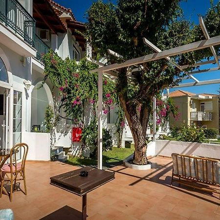 Paradise Hotel Zth Циливи Экстерьер фото