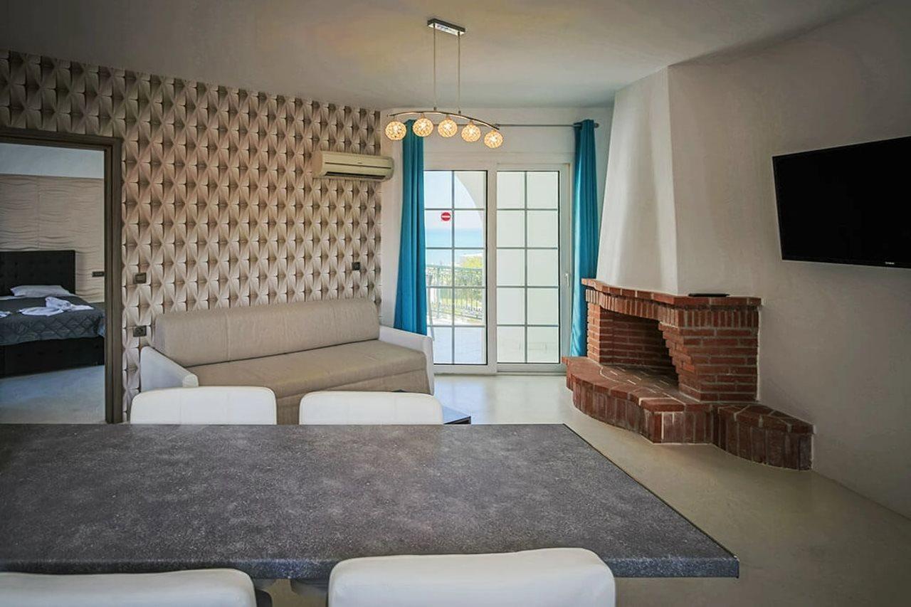 Paradise Hotel Zth Циливи Экстерьер фото